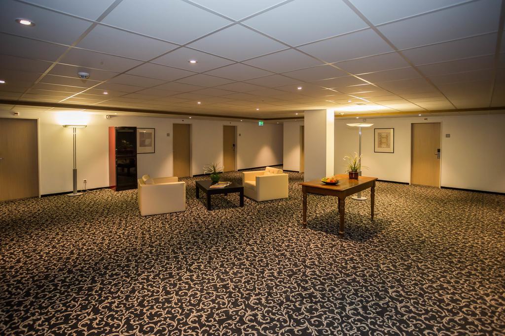 Hotel Hoeri Inn Екстериор снимка
