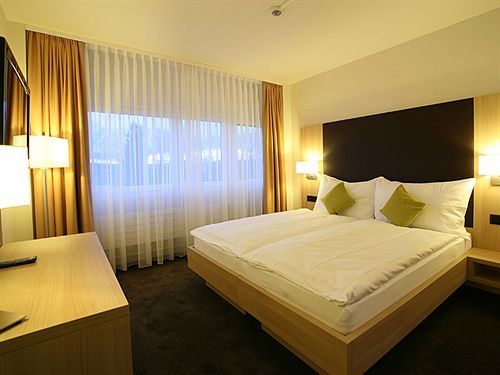 Hotel Hoeri Inn Екстериор снимка